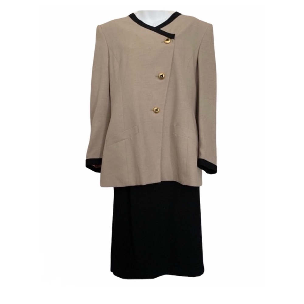 Sz 14 Kasper for A.S.L. Vintage Skirt Suit Beige